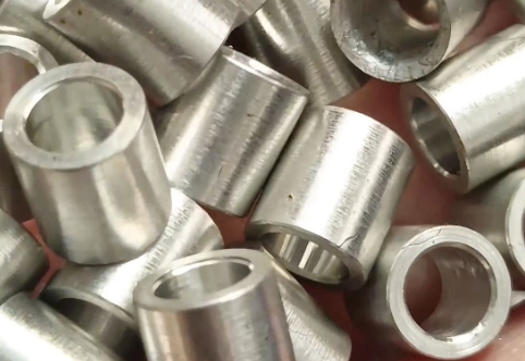 钢铁直接镀镍为什么会生锈？