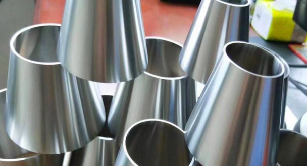 不锈钢是怎么做出来的？