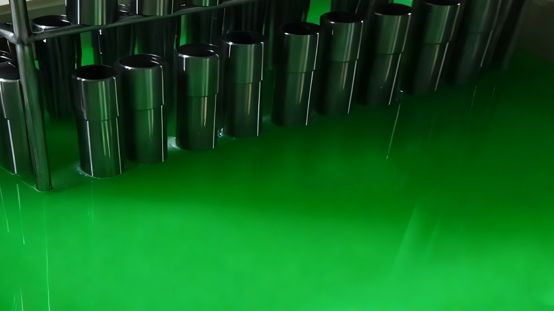 化学镀镍镀液中络合剂的作用是什么？